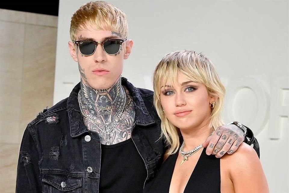 Trace, de 35 años, indicó que el comportamiento de Billy Ray ha causado preocupación en su familia, incluidas sus hermanas Noah y Miley Cyrus.