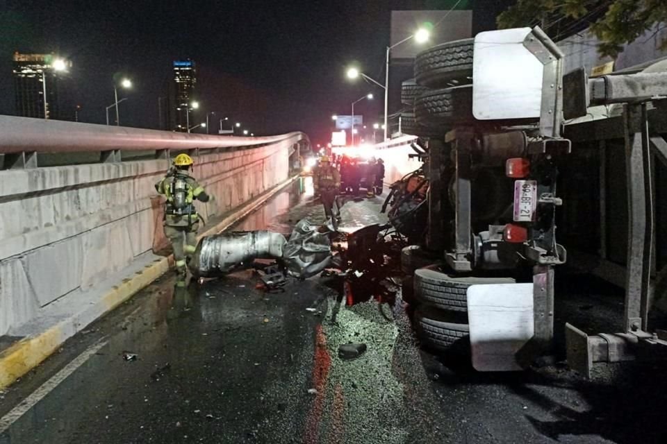 El accidente se registró alrededor de las 5:50 horas a la altura de la Avenida Pío X.