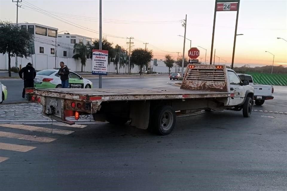 El hallazgo fue realizado alrededor de las 8:50 horas en la Avenida Plutarco Elías Calles, a la altura de la Colonia Los Faisanes.