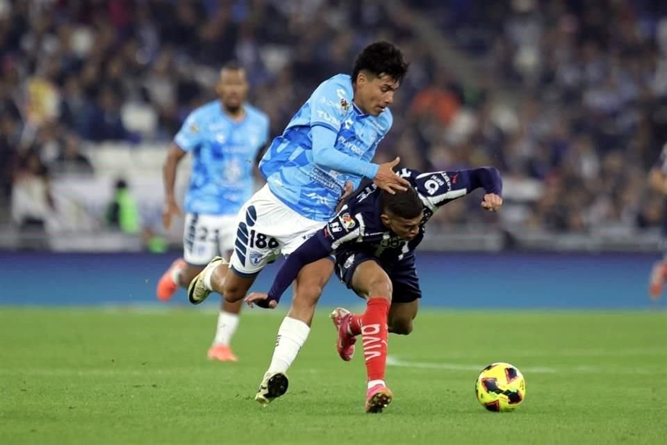 Pachuca no se rindió y se fue en busca del empate.