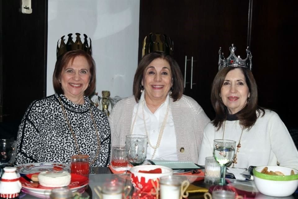 Lidia Villarreal, Julia Frías y Ana María Ramírez de Treviño