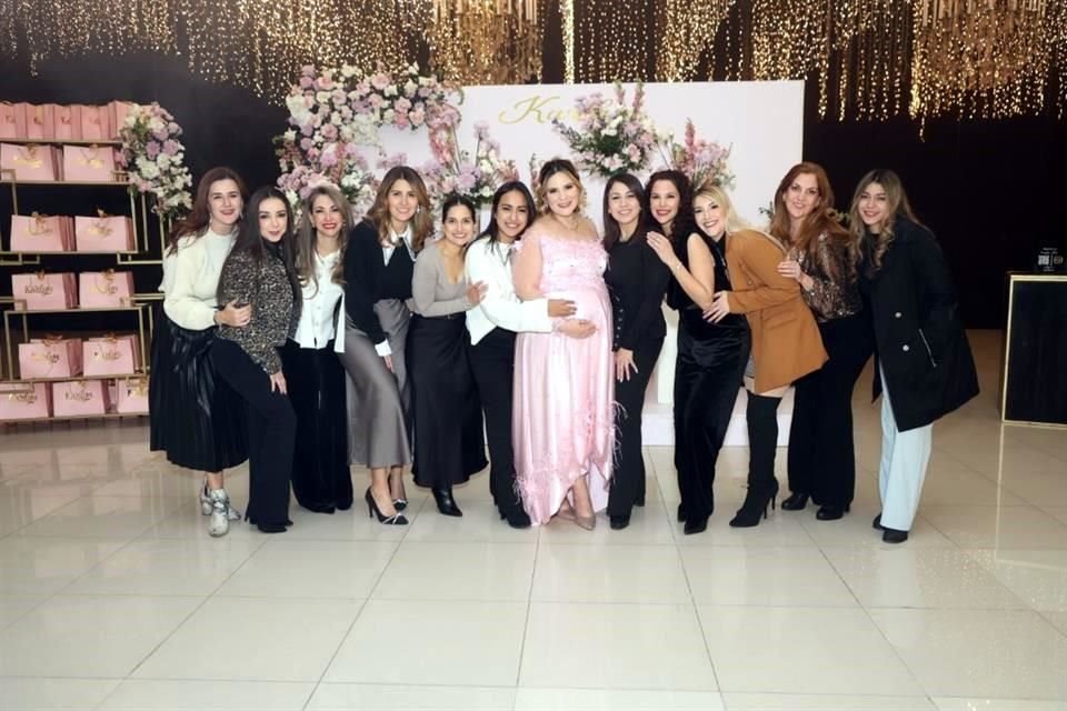 Cecy Lozano, Diana Garza, Dayana Elizondo, Gloria Villarreal, Elizabeth Guajardo, Elena de la Rosa, Mareedy Elizondo, Merari Ponce, Adriana Elizondo, Marce Lecea, Cristy Flores y Fabiola Ceja