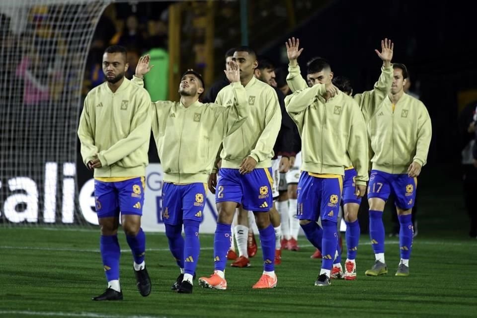 La vestimenta de salida de Tigres.