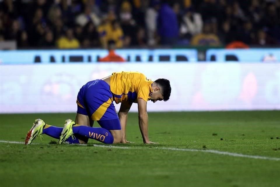 Repasa más de las acciones del primer tiempo en el partido Tigres-Xolos.