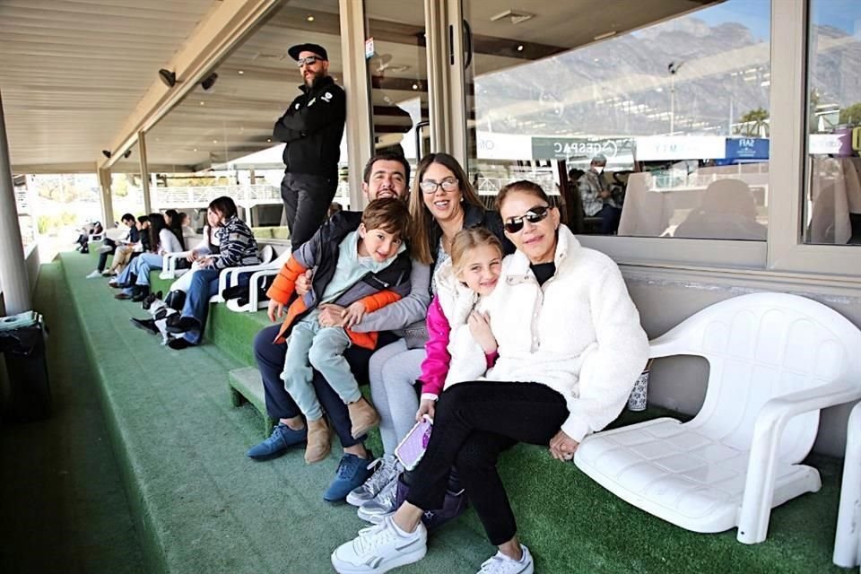 Juan Manuel Segura, José Yamín, Denisse Cornú, María Segura y Martha Melgoza