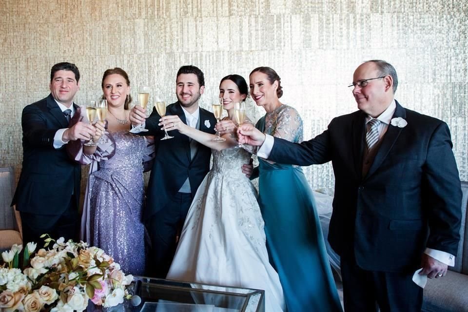Andrés Elosúa González, Monique Letayf de Elosúa, Andrés Elosúa Letayf, Ana Lorena Cebrián Guzmán, Lorena Guzmán de Cebrián y David Cebrián Uribe