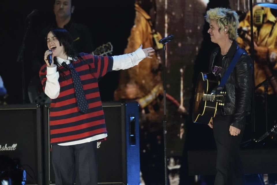 Artistas como Green Day, Billie Eilish y P!nk se unen en mega show doble para ayudar a víctimas de los incendios en Los Ángeles.