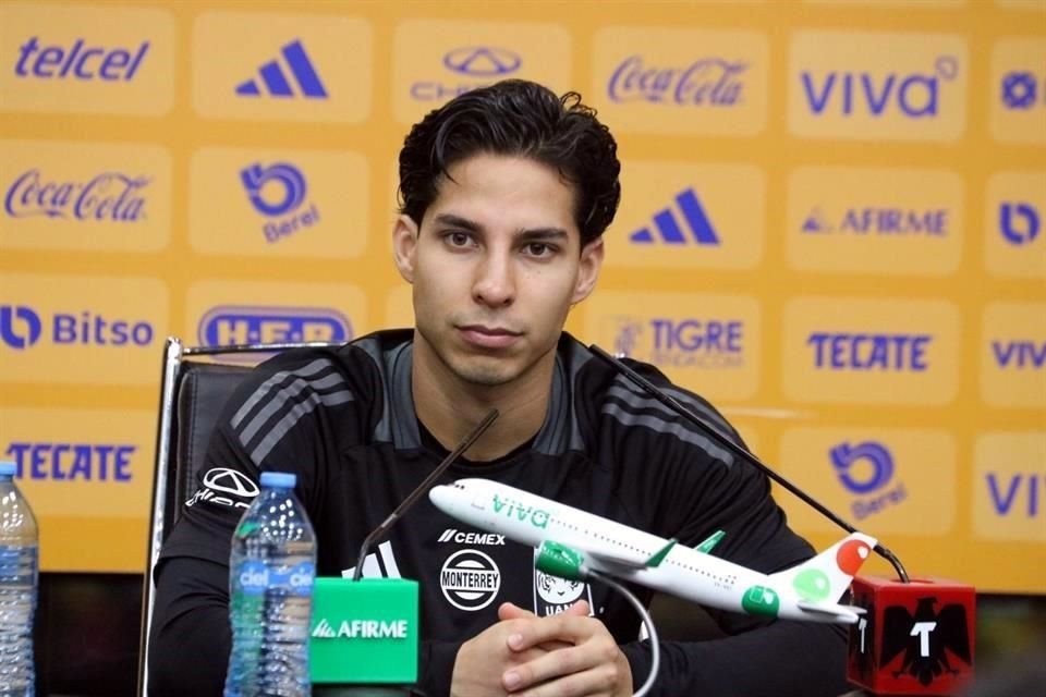 Diego Lainez habló sobre la posible llegada de Sergio Ramos a la Liga MX.