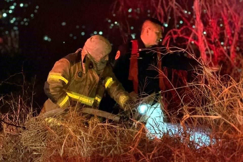 El siniestro fue reportado minutos antes de las 19:55 horas.