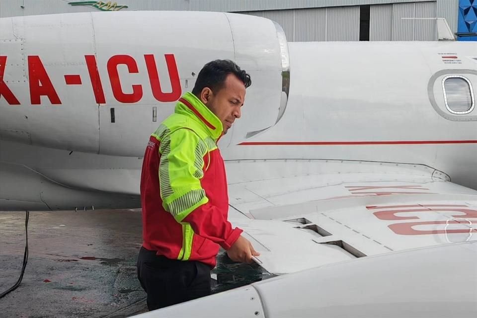 Entre los 6 fallecidos en el accidente de una ambulancia aérea mexicana en Filadelfia están los pilotos Alan Montoya y Josué Juárez (foto).