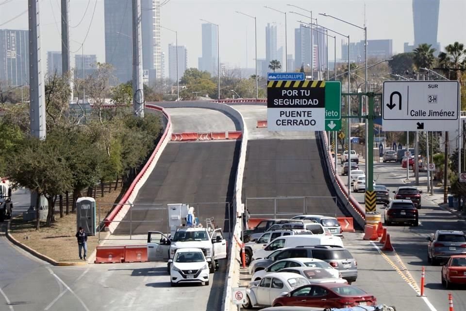  Los trabajos en el Puente Jiménez están prácticamente listos y está próximo a ser reabierto al paso vial.