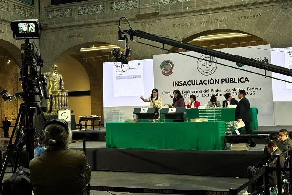 El sorteo del Poder Legislativo se realiza en la sede alterna del Senado.