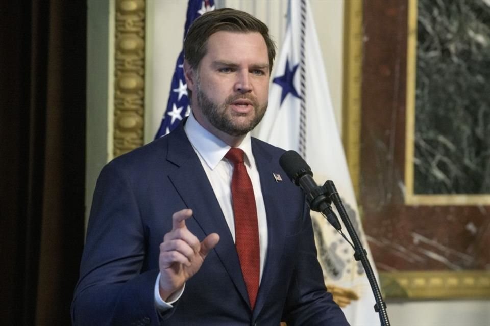 El Vicepresidente de EU, JD Vance, habla en la Casa Blanca el 25 de enero del 2025.