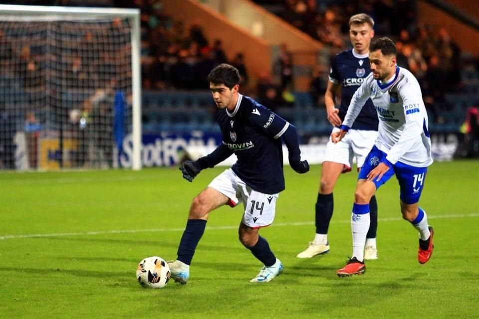 El regio César Garza ha tomado un rol titular con el Dundee FC, de Escocia.