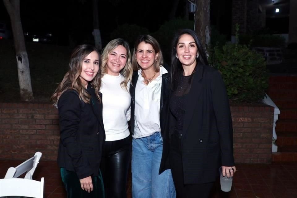 Jéssica Sepúlveda, Nancy Villarreal, Ana Isabel Poo y Gaby Sánchez