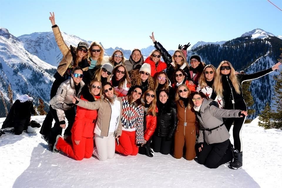 Amigas que viajaron a Aspen para celebrar sus 45 años.