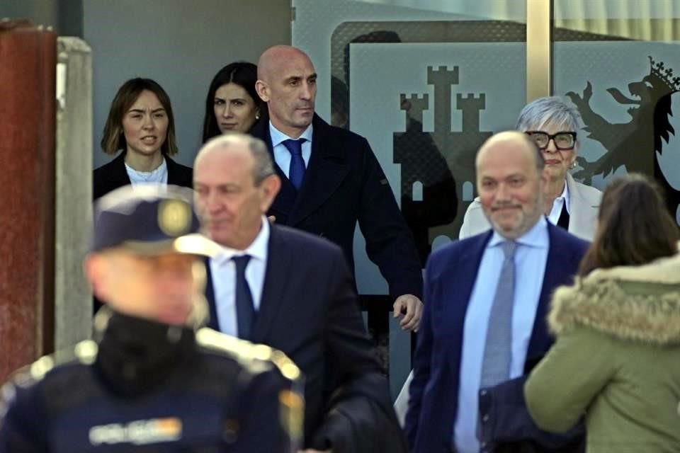 Luis Rubiales habría presionado para decir que fue consensuado.