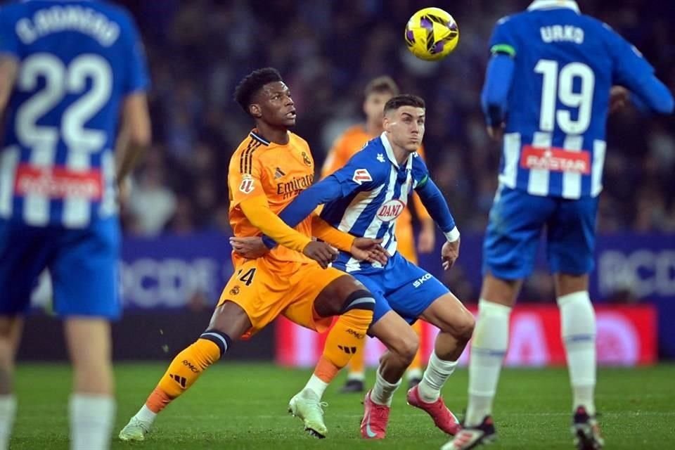 El Real Madrid se quejó del arbitraje en el juego ante el Espanyol.