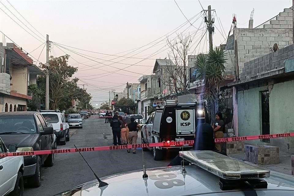 La agresión a tiros fue reportada en la calle San Germán, en la Colonia San Gilberto, en Santa Catarina.