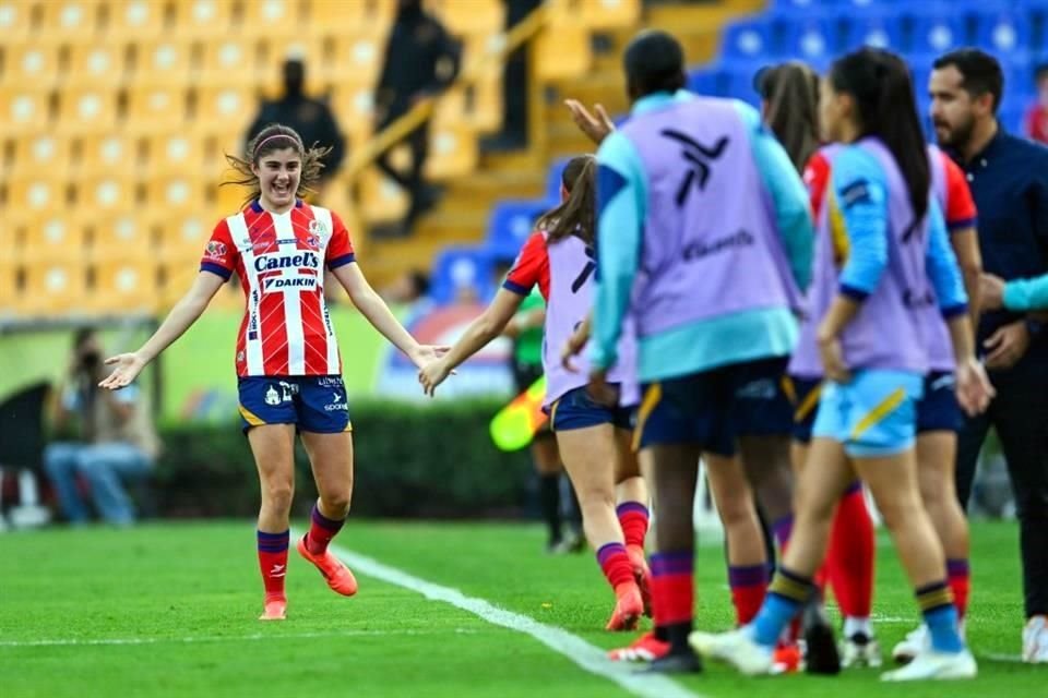 Atlético de San Luis metió un susto con un golazo de Silvana González.