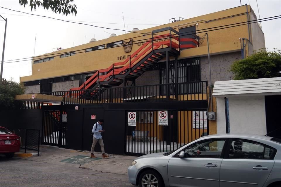 Hay niños que no han sido recibidos en la Guardería 4 del IMSS ubicada en la Calle Sol, Colonia Jardines del Bosque.