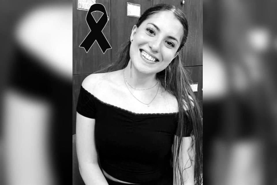 Ana Laura Bahena García, madre de Ana Carolina, subió una imagen de su hija junto al mensaje en redes sociales.