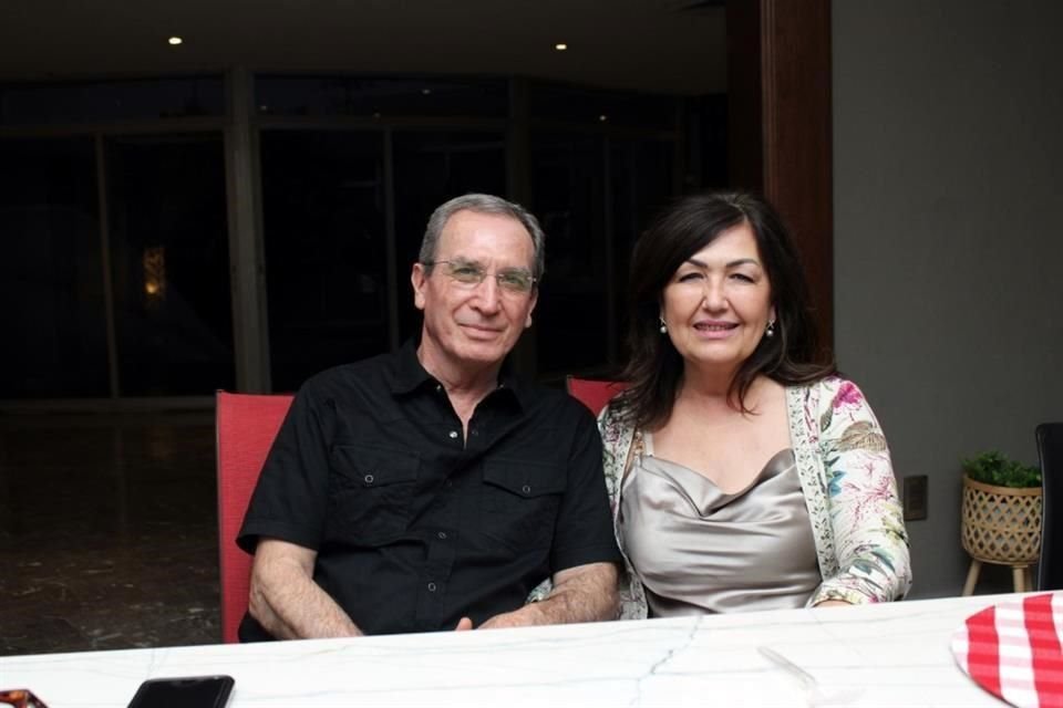 Manuel Treviño y Geraldina de Treviño