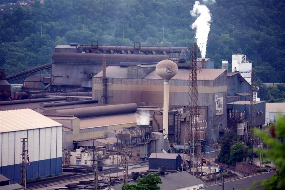 Nippon Steel ha ofrecido invertir 7 mil millones de dólares adicionales si la empresa japonesa completa su adquisición de 14 mil 100 millones de dólares.