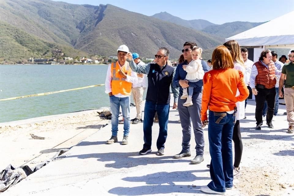 En un recorrido en la zona de los trabajos, José Gutiérrez, titular de Fideproes, informó al Gobernador que la nueva fecha para entregar los trabajos será el próximo 15 de junio.