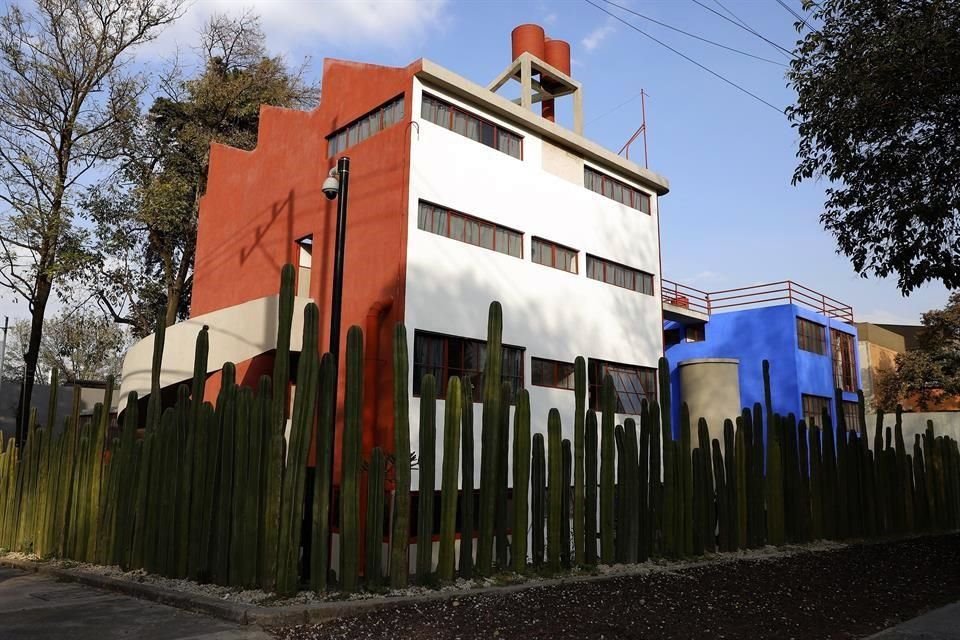 La Casa Estudio Diego Rivera y Frida Kahlo proyectada por O'Gorman para sus amigos.