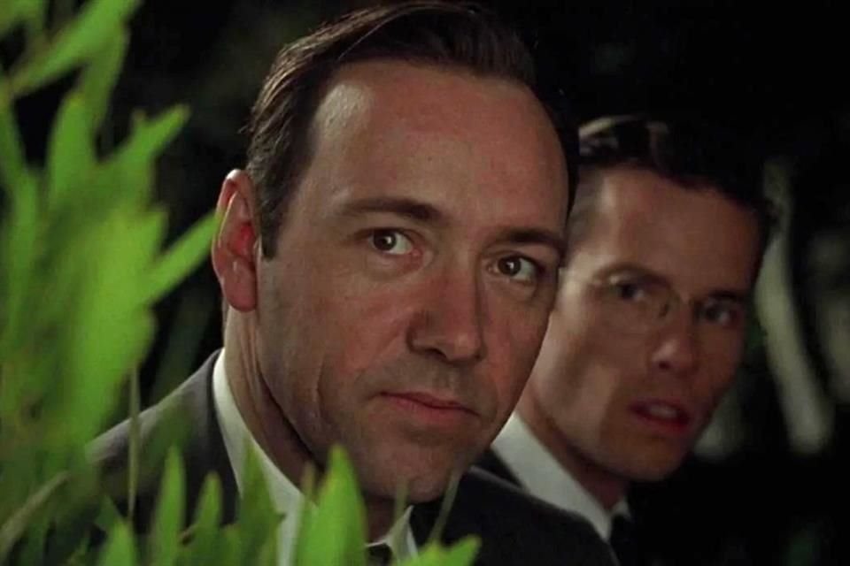 Luego de que Guy Pierce revelara que 'le tenía miedo' cuando filmaron una película, Kevin Spacey le dijo que dejara de hacerse la víctima.