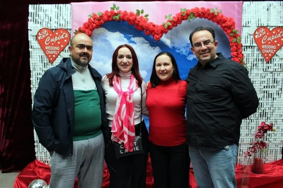 Iván Cervantes, Vero Domínguez, Martha Sepúlveda y Jorge Montoya