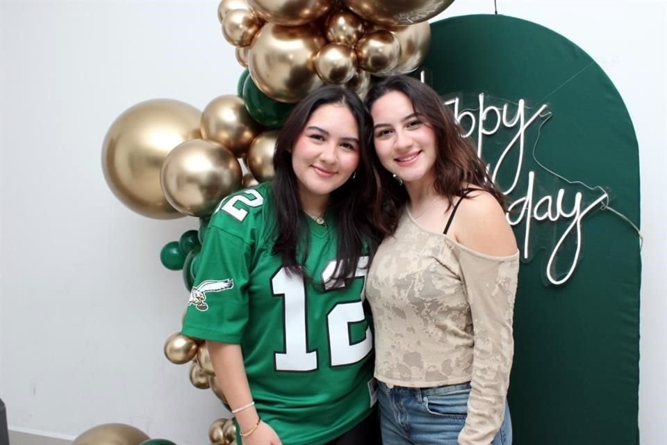 Abril Mendoza y Rossy Mendoza