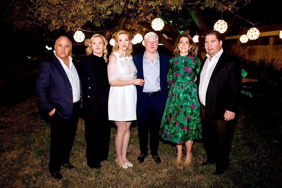 Jaime Alberto Villarreal, Luisa Guerrero de Villarreal, LOS NOVIOS, Rebeca Martínez de García y Gonzalo García Sada