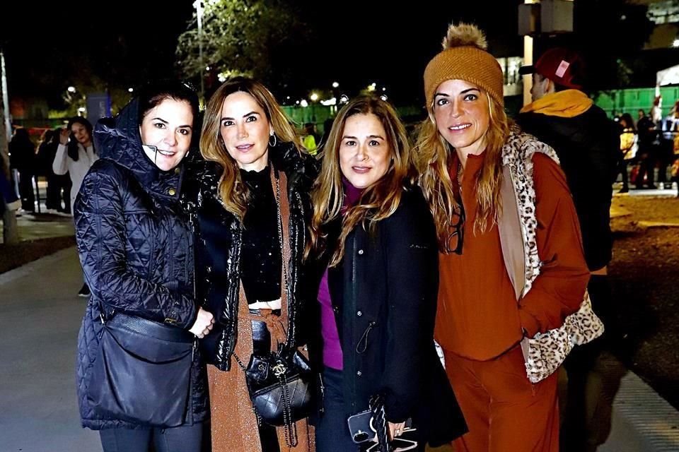 Alba Flores, Marcela Lozano, Lorena Díaz y Érika Manautou
