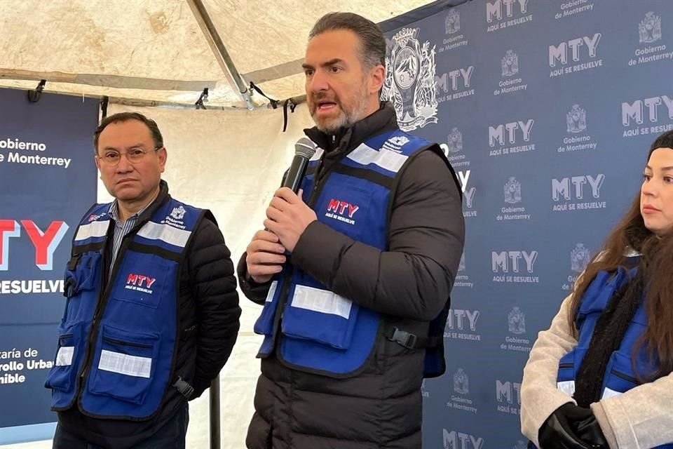 Adrián de la Garza, Alcalde de Monterrey, anunció la aplicación de garantías de empresas que construyeron corredores verdes para realizar modificaciones.