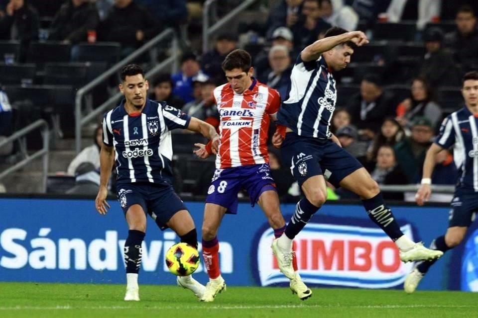 Repasa más de las acciones del debut de Sergio Ramos y triunfo de Rayados 3-1 sobre San Luis.