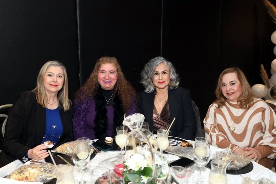 Esthela Martínez, Lupita Soto, Elizabeth Suástegui y Alicia Sánchez