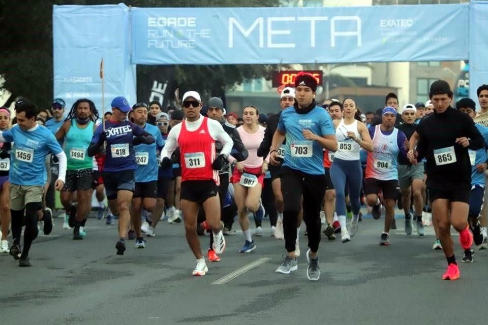 Momento del arranque de la Carrera del EGADE