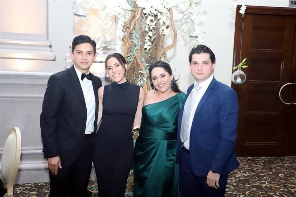 Maximiliano Alonso, Michelle de la Cruz, Katia Ugartechea y Marcelo Sepúlveda