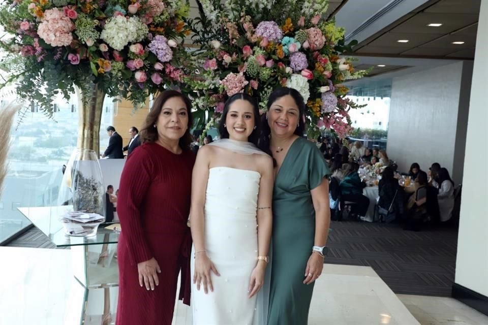 Alicia Rivas, Ana Paula Lerma y Silvia Saavedra