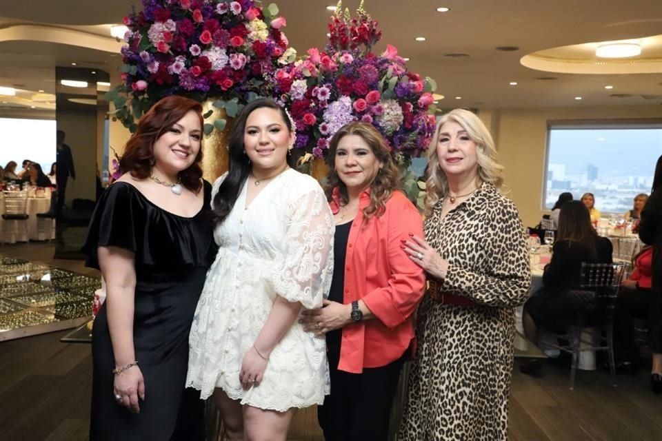 Alejandra Haros, Dafne Alejandra Cepeda Haros, María Concepción Zavala y Martha Haros