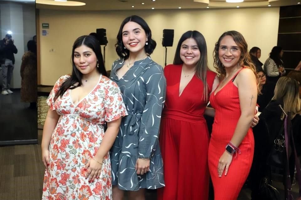 Carola González, Gema Rodríguez, Daniela Kaori y Monse Dávila