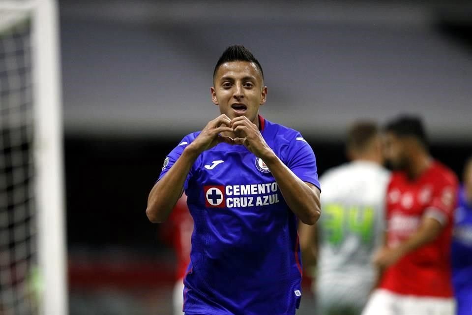 Roberto Alvarado dijo que en Cruz Azul no se obsesionan por su racha invicta.