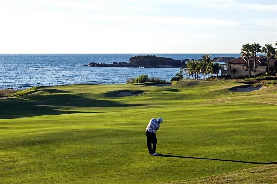 Punta Mita es considerado uno de los destinos más exclusivos del País dada la belleza de sus paisajes salvajes y plenitud de su mar.