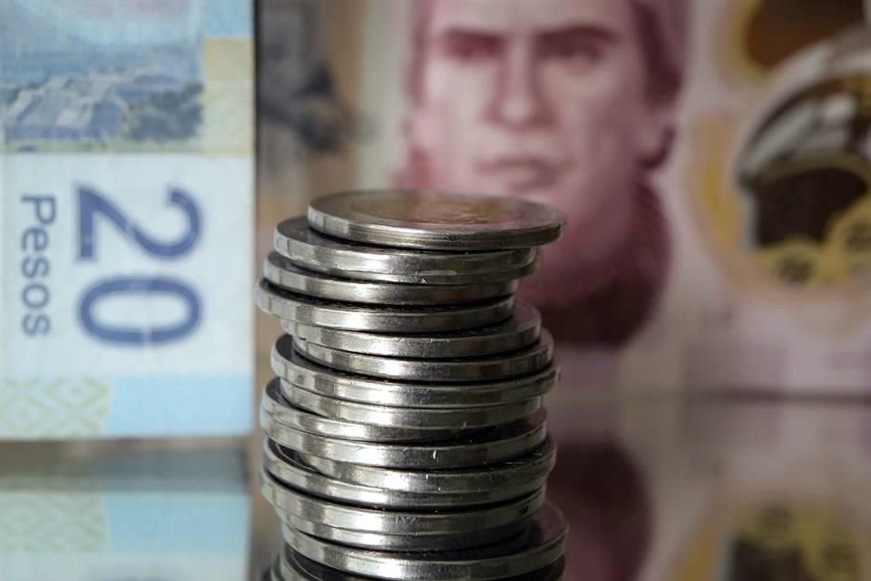 El promedio de comisiones que cobraron las Afores este año fue 0.80 por ciento.