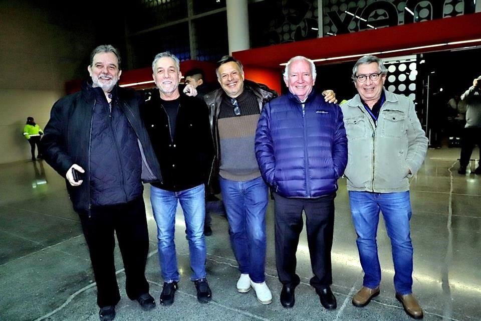 Miguel Arce, David García, Felipe Delgado, Óscar de la Garza y Eduardo Ojeda