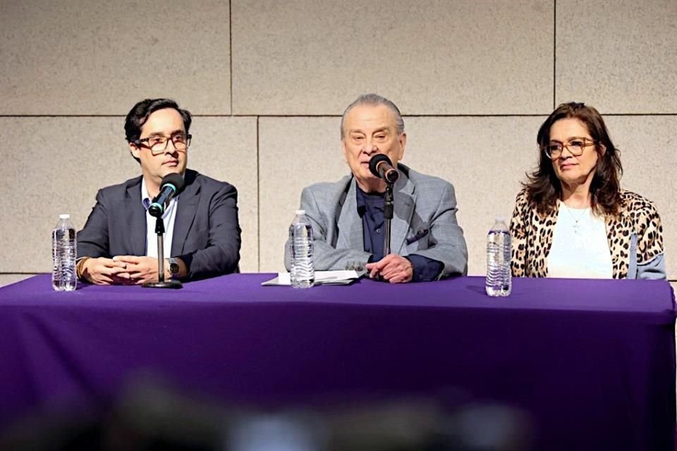 Alejandro Rodríguez (izq. a der.), Sergio Rodríguez y Dinorah Zapata.