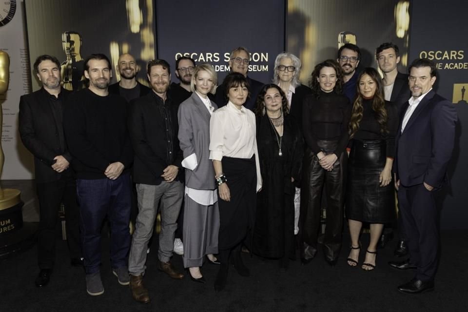  Los productores nominados acudieron al encuentro: Brian Young (de izq. a der.), Andrew Morrison, D.J. Gugenheim, Nick Gordon, Tanya Lapointe, Juliette Howell, Tessa Ross, Michael A. Jackman, Joslyn Barnes, Coralie Fargeat, Samantha Quan, Alex Coco y Rodrigo Teixeira. 