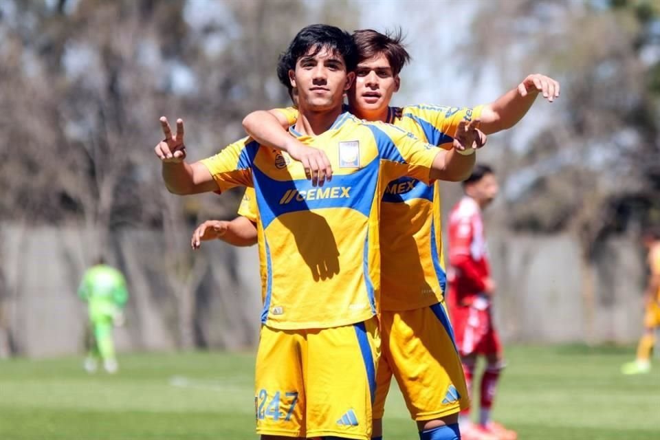 Kevin Acedo marcó doblete para Tigres Sub 19
